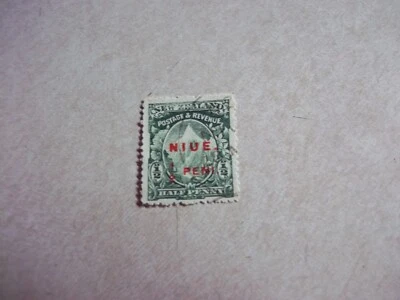 NIUE Cook Islands Stamps SG 8 Scott 6 SCARCE CARMINE RED OVERPRINT Fine Used - Image 1 of 2