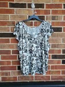 Old Navy Linen Blend Top Short Flutter Sleeve Floral Print Size 3X - Picture 1 of 9