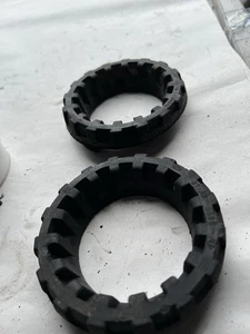 ESCORT MK3 Mk4 cabriolet RS TURBO Rear SUSPENSION Rubber spring Bushes Pads - Picture 1 of 3