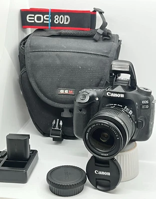Canon EOS 80D 24.2MP 18-55 IS lens *Low Count 1932 2 batteries 32GB Bag MINTY - Image 1 of 4
