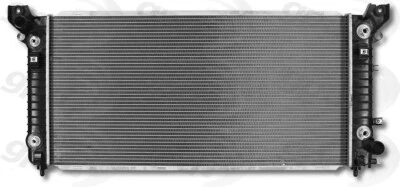 Radiador Global Parts para Cadillac 13725C Foto 1 de 4