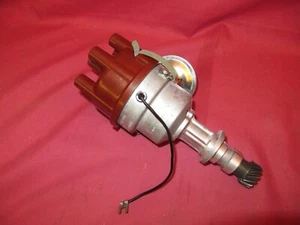 NOS Holden HR HK 6 Cylinder Bosch Distributor 0 231 158 003 GMH 7429068 - Picture 1 of 6