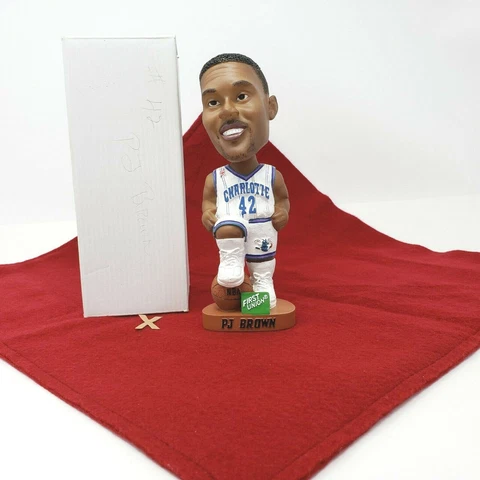 PJ Brown Bobblehead Basketball Charlotte Hornets First Union 7.5" Tall Cover