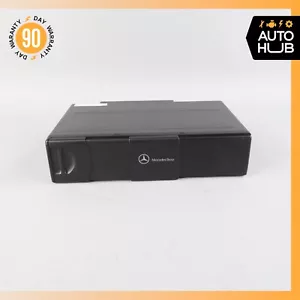 03-08 Mercedes R230 SL500 CLK500 S430 CD Changer 6 Disk Player MC3330 OEM - Picture 1 of 10