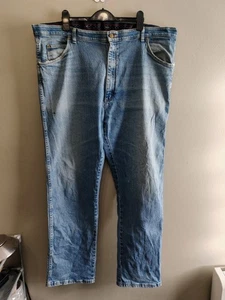 Pantalones de mezclilla Wrangler para hombre 42X32 ajuste regular Comfort Solutions cintura flexible - Imagen 1 de 16