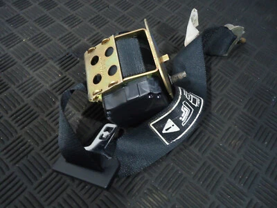 2002 FORD FOCUS SE SEDAN REAR RIGHT SEAT BELT - Imagem 1 de 4