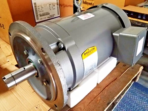 NEW BALDOR 10 HP INDUSTRIAL IEC MOTOR / 575 VOLT 1725 RPM - Picture 1 of 2