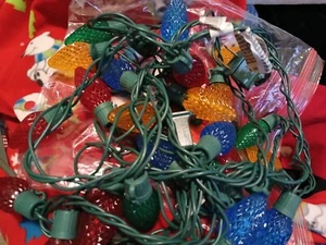 CHRISTMAS LOT 2 STRANDS CONE LIGHTS TOTAL 50 LIGHTS  C-9 PLUG IN CONE MULTICOLOR - Picture 1 of 3