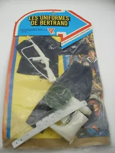 vintage ACTION GI JOE 12'' Action MAN Panoplie Les Uniformes de BERTRAND Outfits - Imagen 1 de 6