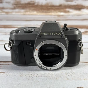 Pentax P30T 35mm SLR camera body - Picture 1 of 5