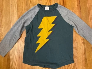 Hanna Anderson Boys T-Shirt Size 8 Long sleeves Lightning Bolt Green Gray Soft - Picture 1 of 5