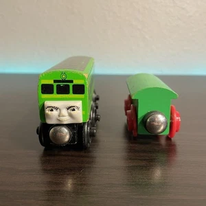 Thomas & Friends Wooden Railway - DAISY THE DIESEL Engine Train 2003 - Picture 1 of 16