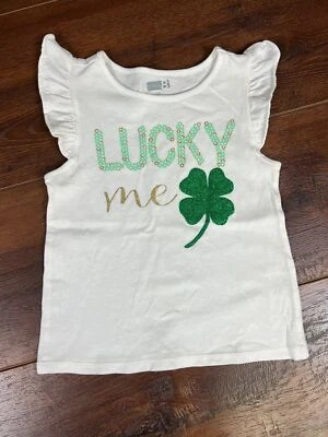 Camiseta trevo Crazy 8 meninas tamanho 3T Lucky Me St. Patrick’s Day! - Imagem 1 de 4