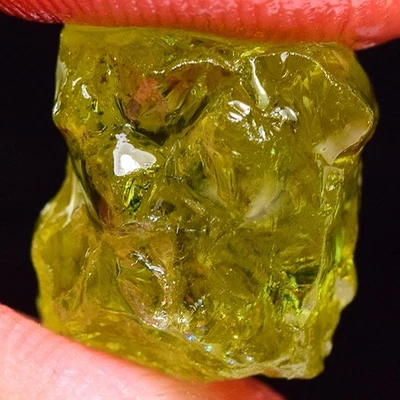 VERY NICE 12.80ct NATURAL100% UNHEATED YELLOW MALI GARNET ROUGH NR! - Image 1 of 3