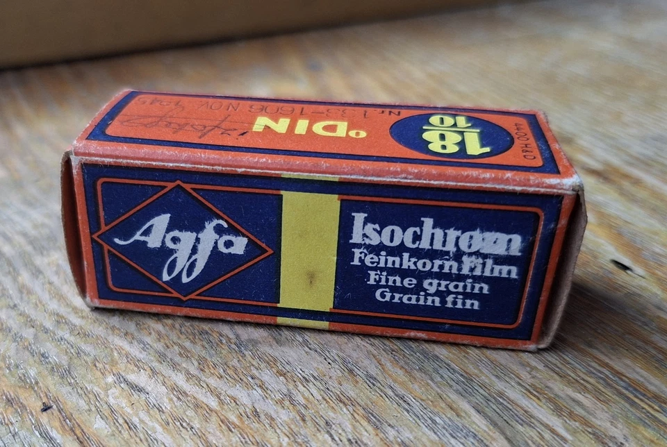 Фильм Agfa Isochrom Feinkorn сделан в том же году, когда НАЦИСТ Германия рухнула 1945 - Изображение 1 из 4