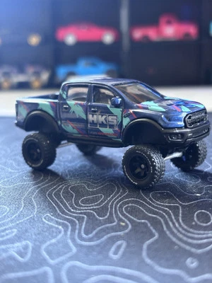 Ford Ranger Raptor 19 Hot Wheels elevado e intercambio de ruedas  Foto 1 de 4