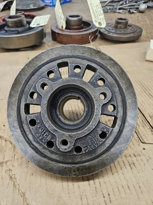 Ford Mustang GT 1965 1966 1967 Falcon Fairlane Cougar 289 equilibrador armónico original Foto 1 de 4