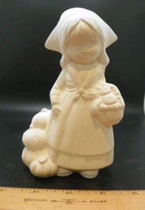 Pilgrim girl with pumpkins, made from vintage mold Ready-to-paint bisque - Picture 1 of 5