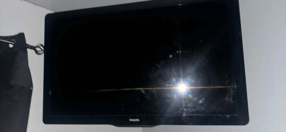 Philips PFL5505 SD/F7. TV - Black - Image 1 of 1