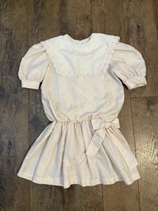 Vtg Edwardian Girls Pale Pink Drop Waist Bow Dress Bib & Ribbon Detail Sz 8 - Picture 1 of 8