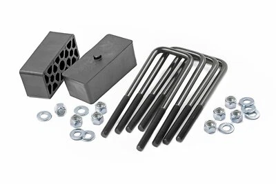 Kit de bloque y perno en U Rough Country de 2 pulgadas Chevy/GMC 1500 1988-2021 Foto 1 de 2