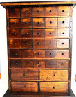 ANTIQUE WOOD HUMPHREYS