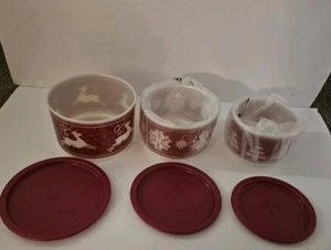 Tupperware Juego de 3 Botes Un Toque Reno Árboles Copos de Nieve Granate Blanco NUEVO - Imagen 1 de 6