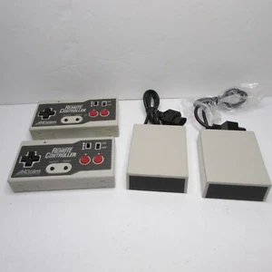 Nintendo NES Akklaim Wireless Nintendo Infrared Game 2 Controllers & 2 Receivers - Picture 1 of 4