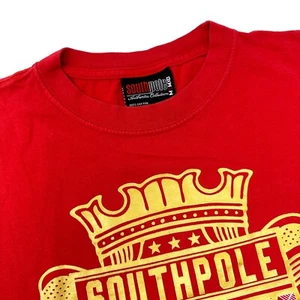 SOUTHPOLE Authentic Collection MCMXCI Red Gold Graphics Herren T-Shirt Gr. XL - Bild 1 von 5