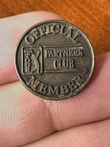 Vintage PGA Tour Partners Club Official Member Coin Token #3A - Picture 1 of 3