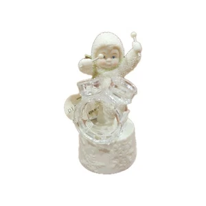 Department 56 Snowbabies A Baby for Everyday Friday Drummer 56.69364 mit Karton - Bild 1 von 6