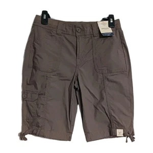 NWT Women's St. John's Bay Cargo Bermuda Shorts Size 2 Taupe Shadow - Picture 1 of 5
