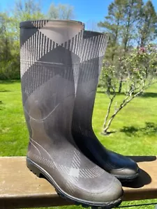 Burberry Wellington size 37 (US 7) grey rubber rain boots. - Picture 1 of 8