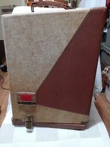 Vintage Keystone 109D 8mm Film Projector Great Condition and Case - Untested - Picture 1 of 7