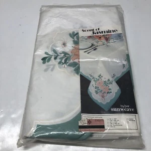 VTG SUNWEAVE TABLECLOTH - SCENT OF JASMINE - PEACH & WHITE FLOWERS 70x90” Oval - Picture 1 of 10