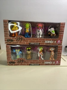 NUEVO EN CAJA SFBI Minis x Mark Bode - Serie 1&2 Diseñador Vinilo Figura Set Paquete de 4 Poplife - Imagen 1 de 8