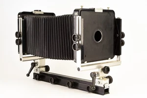 Arca Swiss 4x5 Model F Monorail Large Format Camera with Lens Board & Back V21 - Picture 1 of 8