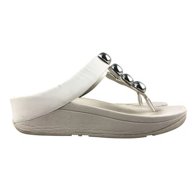 Sandalias sin cordones FitFlop para mujer talla 5 Rola blancas plateadas adornadas con plataforma Foto 1 de 4