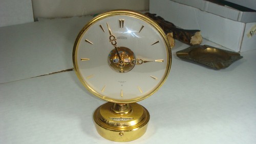 Foto 1 di 12
