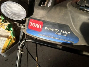Toro Model 38630 2-Stage Power Max 828LXE Snowthrower w/ electric start - Picture 1 of 12
