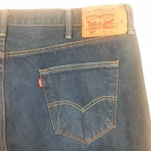 Levis 501 Jeans Mens 44x32 Blue Button Fly Dark Wash Original Fit Denim Pants - Picture 1 of 24