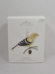 2008 Hallmark Keepsake GOLDFINCH Beauty of Birds Ornament - Picture 1 of 3