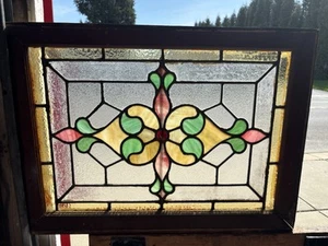 ~ ANTIQUE STAINED GLASS TRANSOM WINDOW ~ 29.5 x 21.75 ~ ARCHITECTURAL SALVAGE - Picture 1 of 10