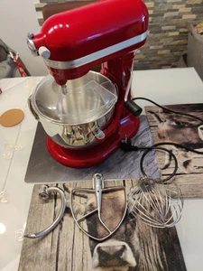 KitchenAid Artisan Küchenmaschine Rührgerät, Rot Mit Zubehör - Bild 1 von 8