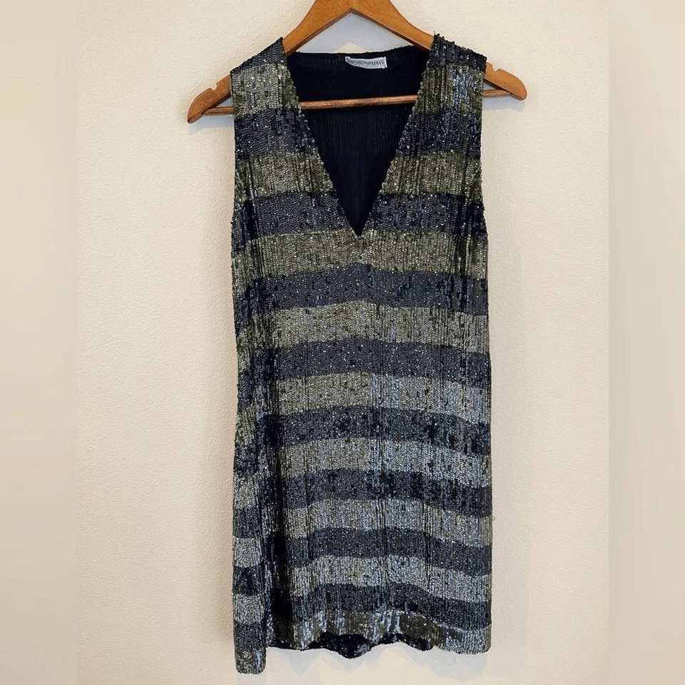 RARO VESTIDO DE MUJER EMPORIO ARMANI VINTAGE DE LENTEJUELAS DE DISEÑADOR HECHO EN ITALIA 44 (8 EE. UU.) Foto 1 de 4