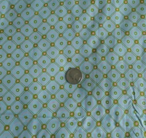 Cotton Quilting Fabric TRELLIS GEO KEEPSAKE Lt Blue Tracy Porter 44"W x 3 Yards - Picture 1 of 6