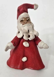 Vintage Clay Santa Figurine / Ornament Artisan Signed Mpaylay '76 3 inch - Picture 1 of 7