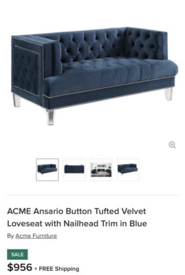 Sofá loveseat tapizado de terciopelo acolchado con botones ACME Ansario con borde de cabeza de clavo en azul Foto 1 de 4