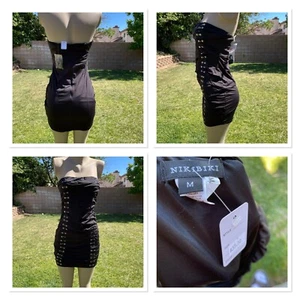 Nikibiki Größe M Neu mit Etikett Damen Nieten trägerloses Minikleid Elasthan 8 % - Bild 1 von 2