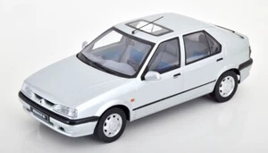 1/18 Triple9 Renault 19 R19 T9-1800453 Cochesaescala - Imagen 1 de 3